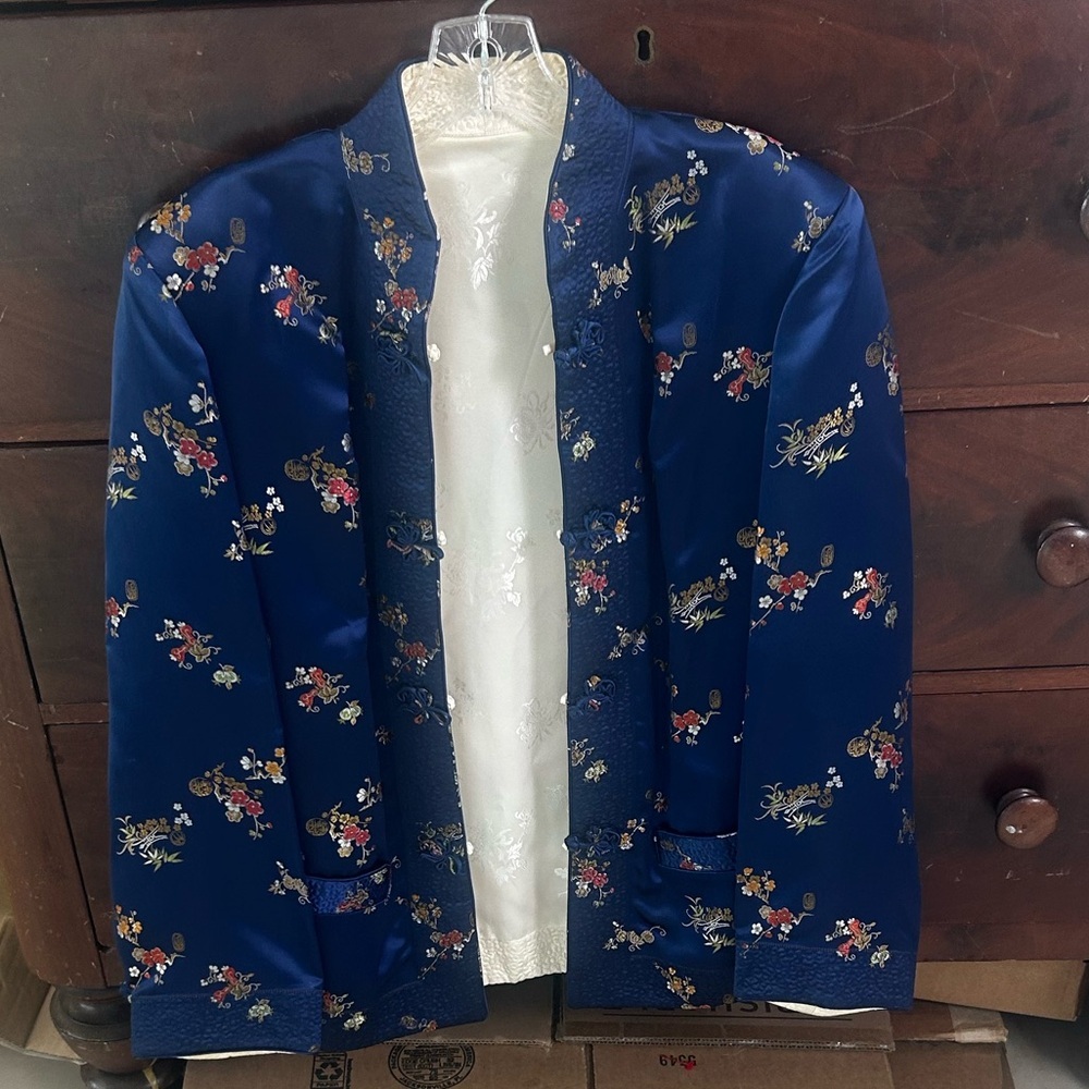 Solz Squirrel Chinese Satin Blue Ivory Jacket Kimono Blazer Reverse Large READ